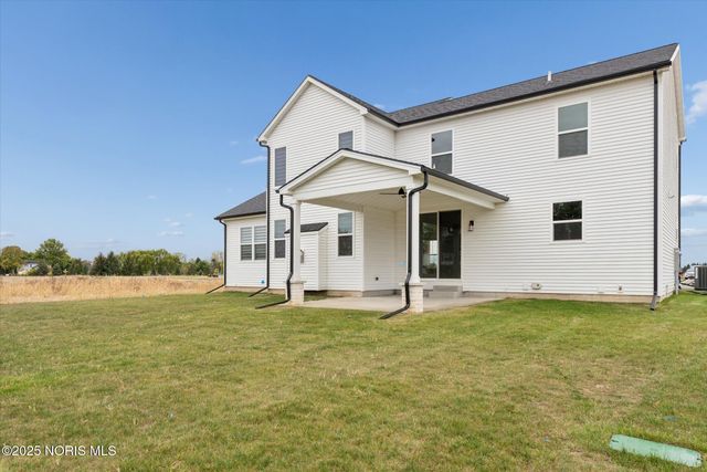 995 Stoneleigh Road, Perrysburg, OH 43551