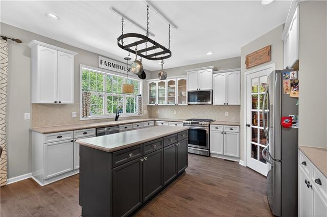 4028 Sandy Branch Drive NE, Buford, GA 30519