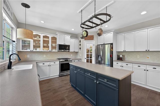 4028 Sandy Branch Drive NE, Buford, GA 30519