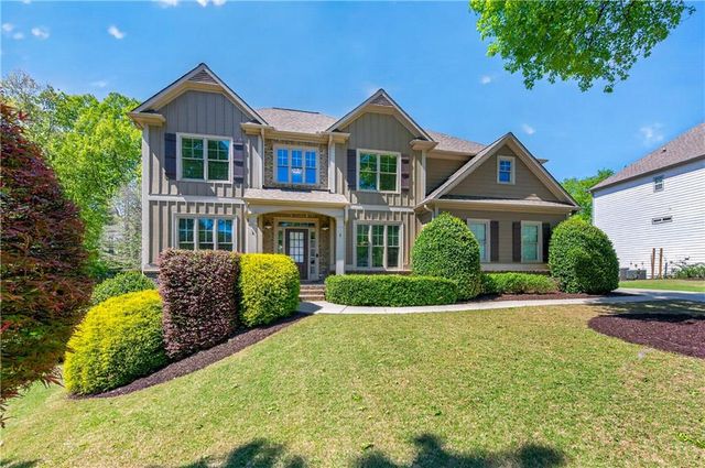 4028 Sandy Branch Drive NE, Buford, GA 30519