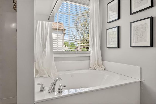 4028 Sandy Branch Drive NE, Buford, GA 30519