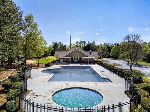 4028 Sandy Branch Drive NE, Buford, GA 30519