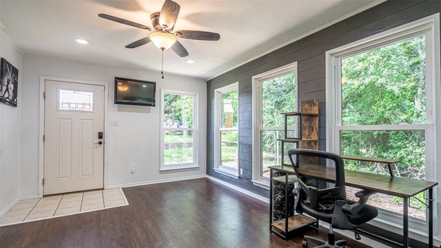 8147 Fawn Circle, Granbury, TX 76049