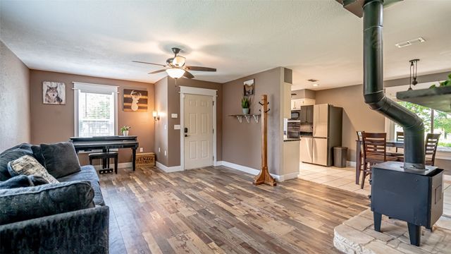 8147 Fawn Circle, Granbury, TX 76049