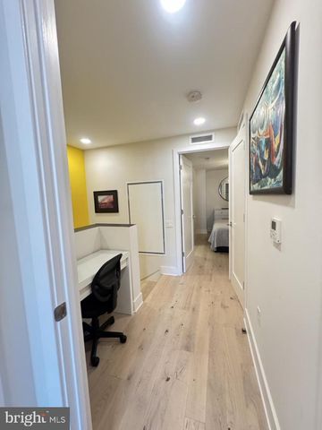 1211 VAN ST SE #TH-1H, Washington, DC 20003