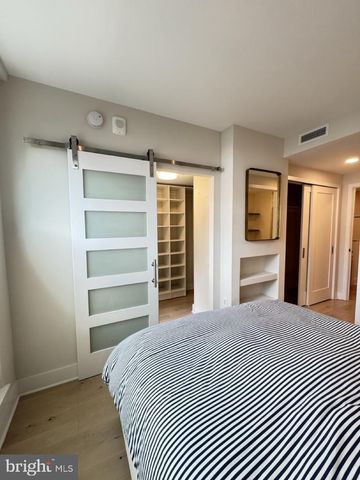 1211 VAN ST SE #TH-1H, Washington, DC 20003