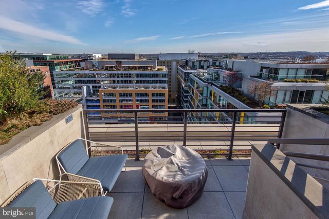 1211 VAN ST SE #TH-1H, Washington, DC 20003