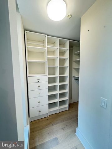 1211 VAN ST SE #TH-1H, Washington, DC 20003