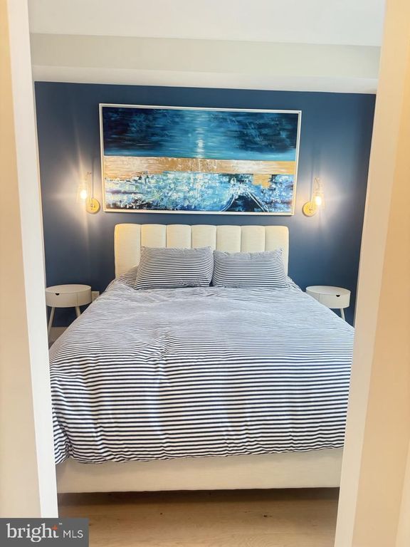 1211 VAN ST SE #TH-1H, Washington, DC 20003