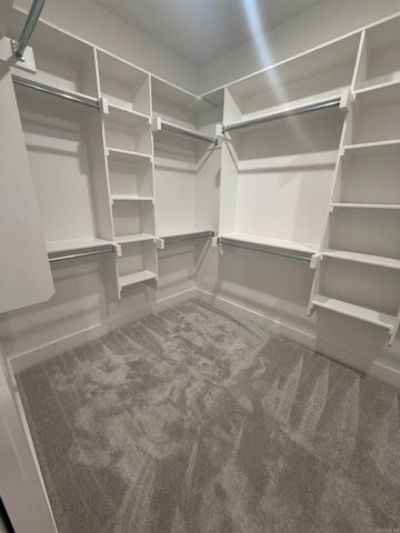 1600 Canyon Maple Cove, Benton, AR 72019