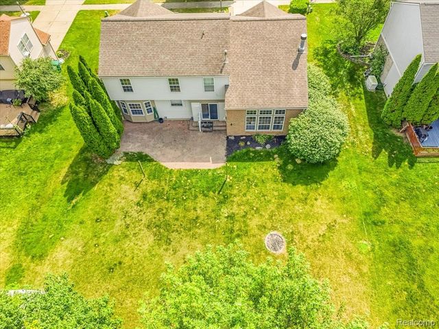 14642 Wildbrook Drive, Van Buren Charter Township, MI 48111