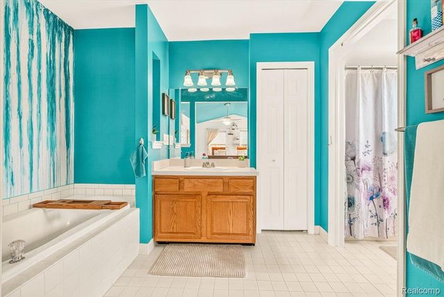 14642 Wildbrook Drive, Van Buren Charter Township, MI 48111