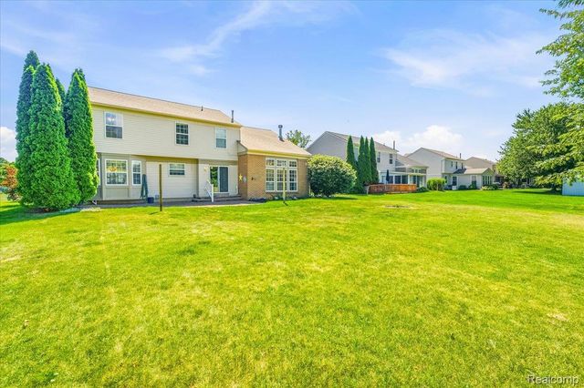 14642 Wildbrook Drive, Van Buren Charter Township, MI 48111