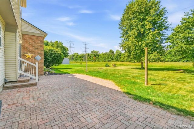 14642 Wildbrook Drive, Van Buren Charter Township, MI 48111
