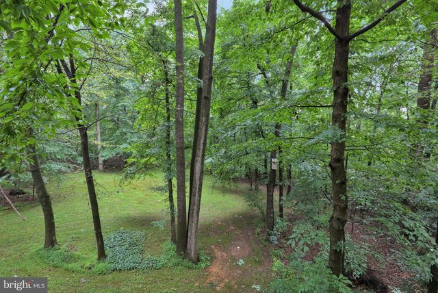 2917 OAK LN, Morgantown, PA 19543