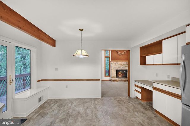 2917 OAK LN, Morgantown, PA 19543