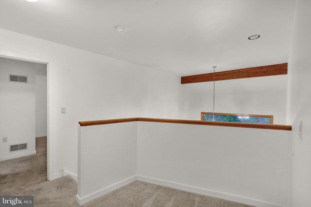 2917 OAK LN, Morgantown, PA 19543