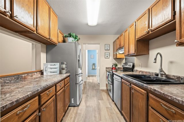 77 Karsten Drive 26C, Wahiawa, HI 96786