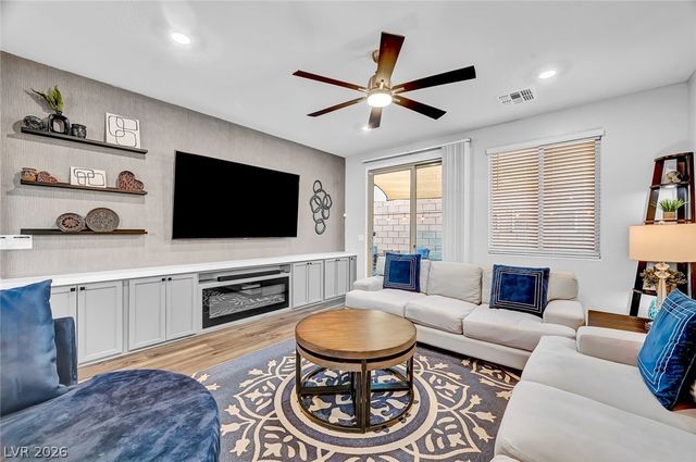 6329 Conlon Street, North Las Vegas, NV 89081