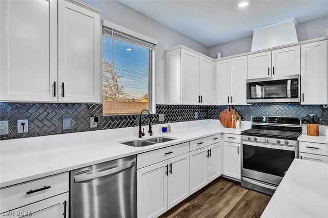 6329 Conlon Street, North Las Vegas, NV 89081