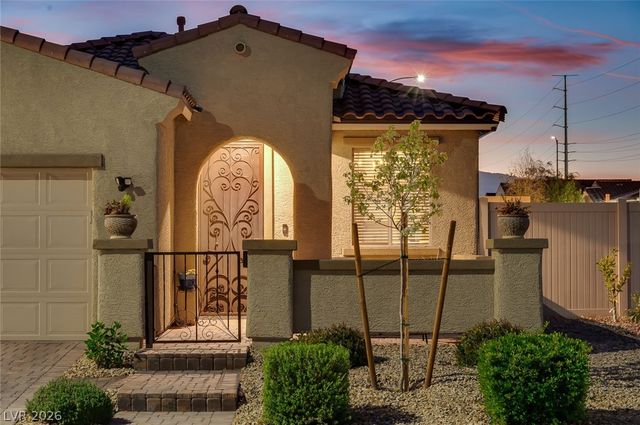 6329 Conlon Street, North Las Vegas, NV 89081