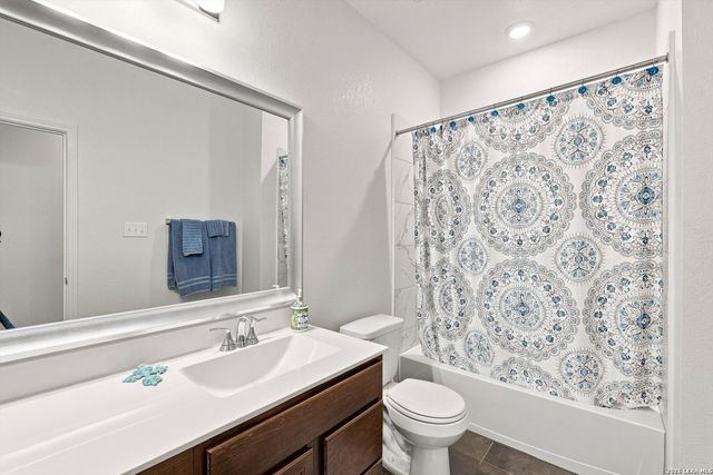 248 W Granite Shores, Boerne, TX 78006