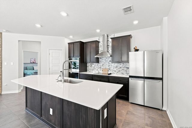 248 W Granite Shores, Boerne, TX 78006