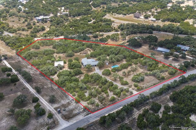 3550 REBECCA CREEK RD, Canyon Lake, TX 78133