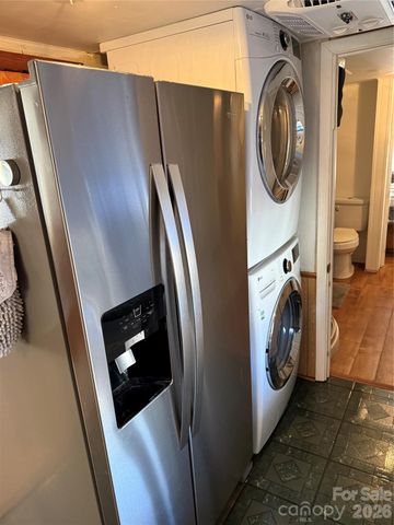 331 Lake Tillery Trail, Mount Gilead, NC 27306