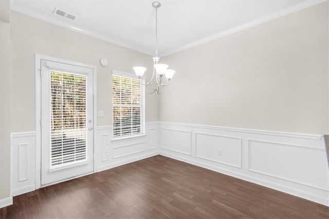 27 Longleaf Circle, Fairburn, GA 30213