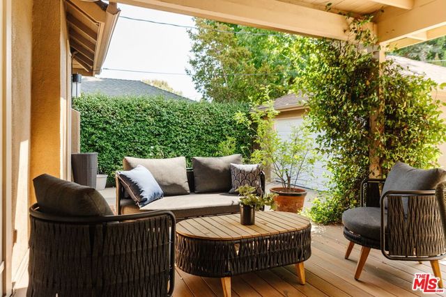 12348 Landale Street, Los Angeles, CA 91604