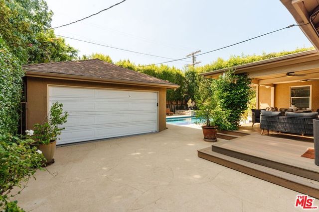 12348 Landale Street, Los Angeles, CA 91604