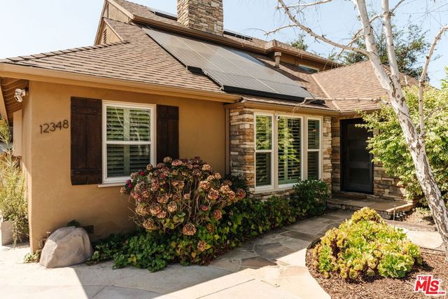 12348 Landale Street, Los Angeles, CA 91604