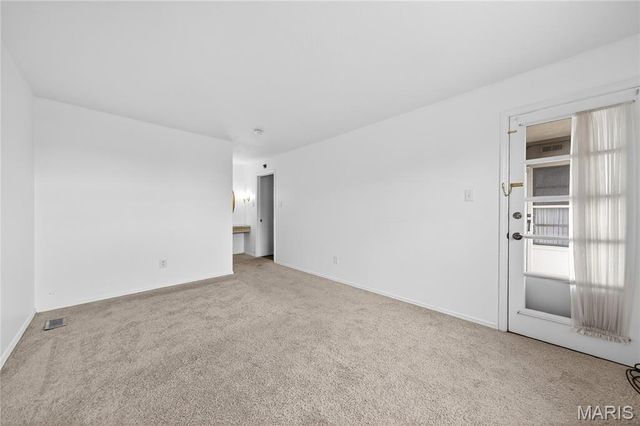 3181 Carefree Lane A, Florissant, MO 63033