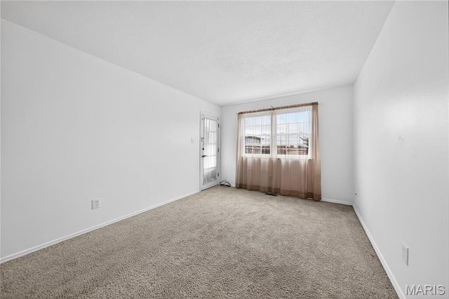 3181 Carefree Lane A, Florissant, MO 63033