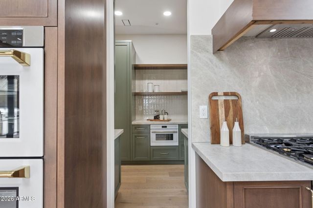 7019 E VISTA Drive, Paradise Valley, AZ 85253