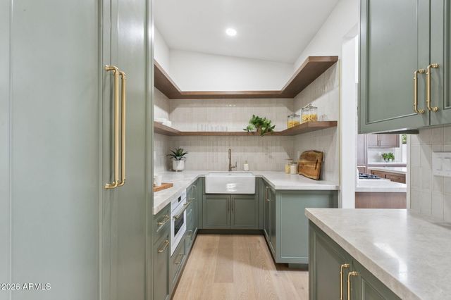 7019 E VISTA Drive, Paradise Valley, AZ 85253