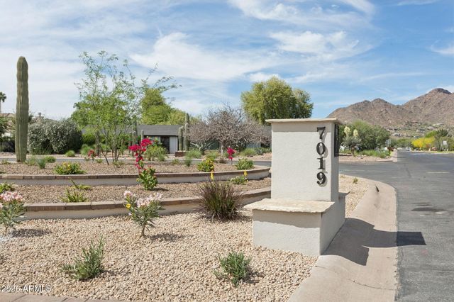 7019 E VISTA Drive, Paradise Valley, AZ 85253