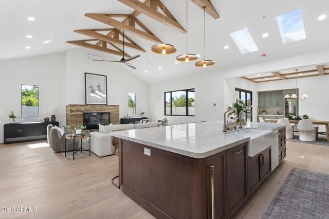 7019 E VISTA Drive, Paradise Valley, AZ 85253