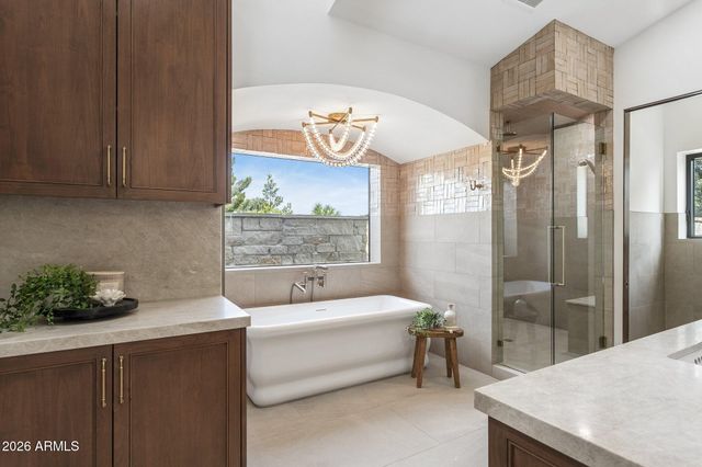 7019 E VISTA Drive, Paradise Valley, AZ 85253