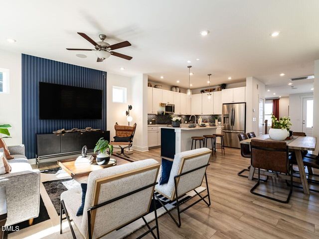 21 Tallgrass Road, Pittsboro, NC 27312