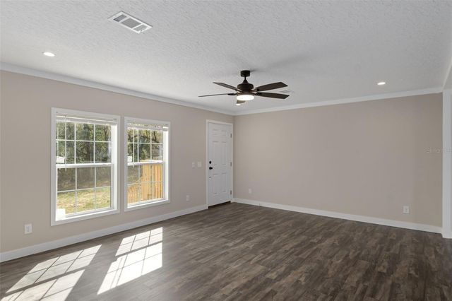 10869 OLD LAKELAND HIGHWAY, Dade City, FL 33525