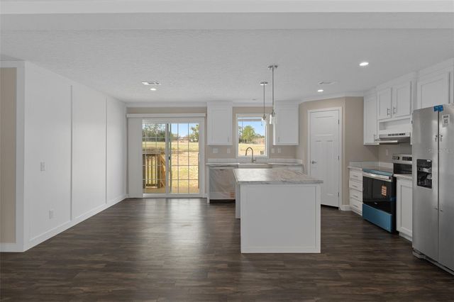 10869 OLD LAKELAND HIGHWAY, Dade City, FL 33525