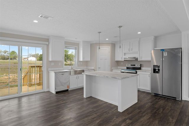 10869 OLD LAKELAND HIGHWAY, Dade City, FL 33525