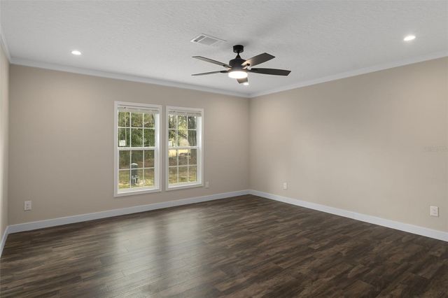 10869 OLD LAKELAND HIGHWAY, Dade City, FL 33525