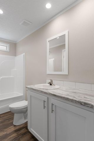 10869 OLD LAKELAND HIGHWAY, Dade City, FL 33525