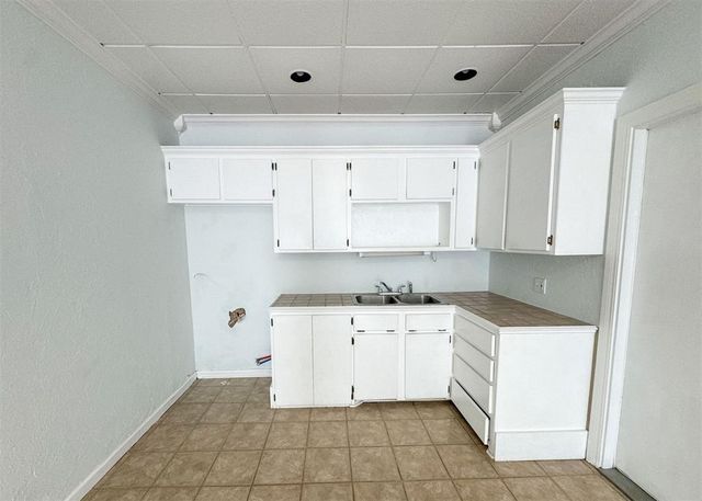 103 W 1st Street A, Edmond, OK 73003