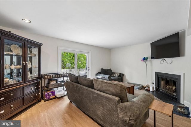 87 TALBOT CT, Media, PA 19063