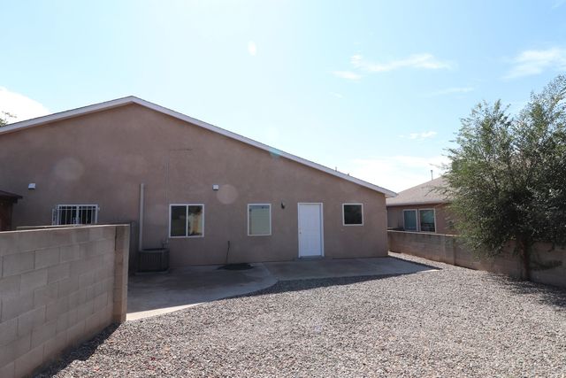 11435 Miravista Place SE, Albuquerque, NM 87123