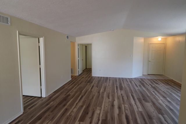 11435 Miravista Place SE, Albuquerque, NM 87123